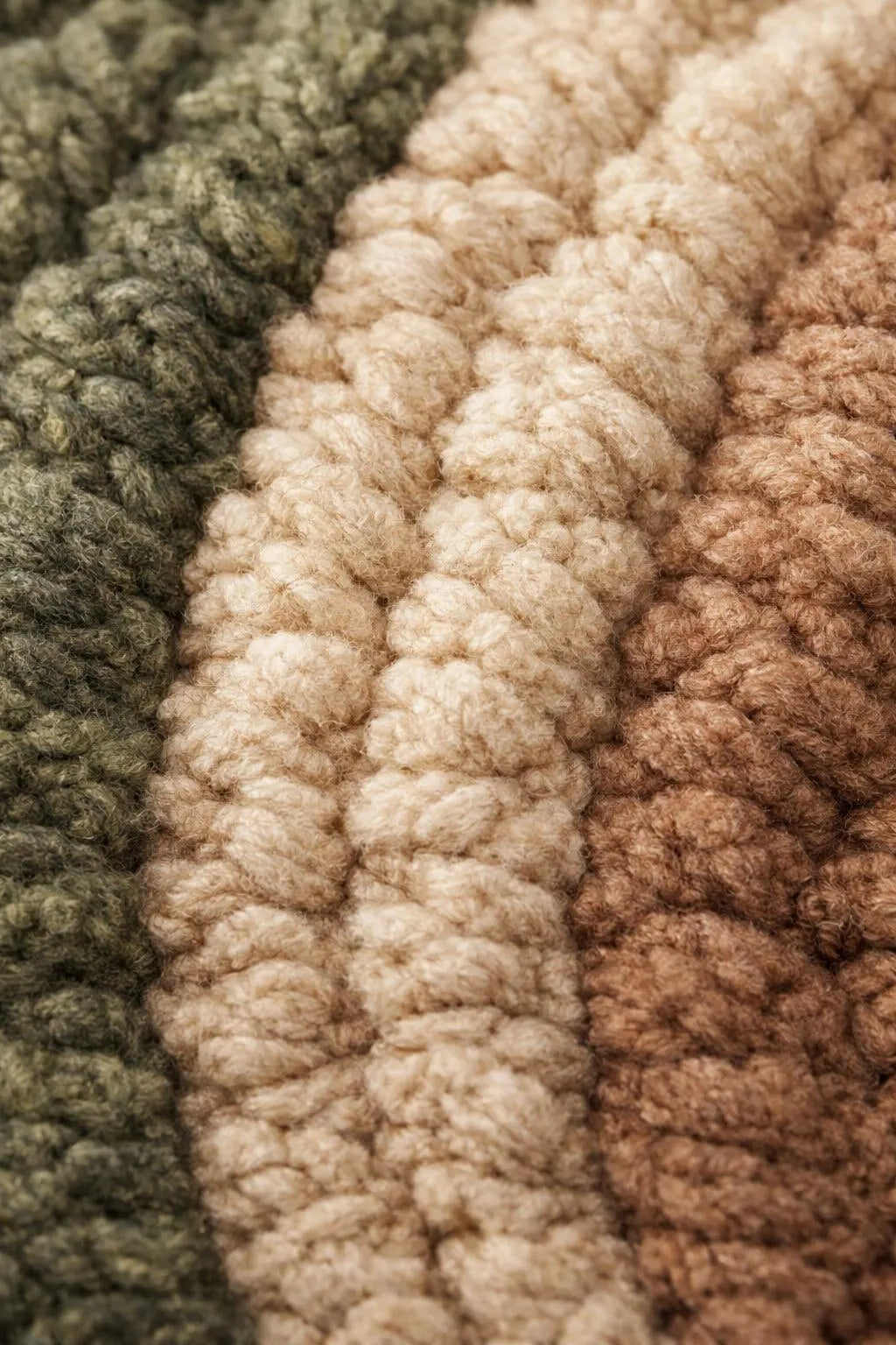Irregular Abstract Sculpted Wool Rug – Organic Modern Area Rug, Hand Tufted Luxury Carpet for Living Room & Bedroom Decor