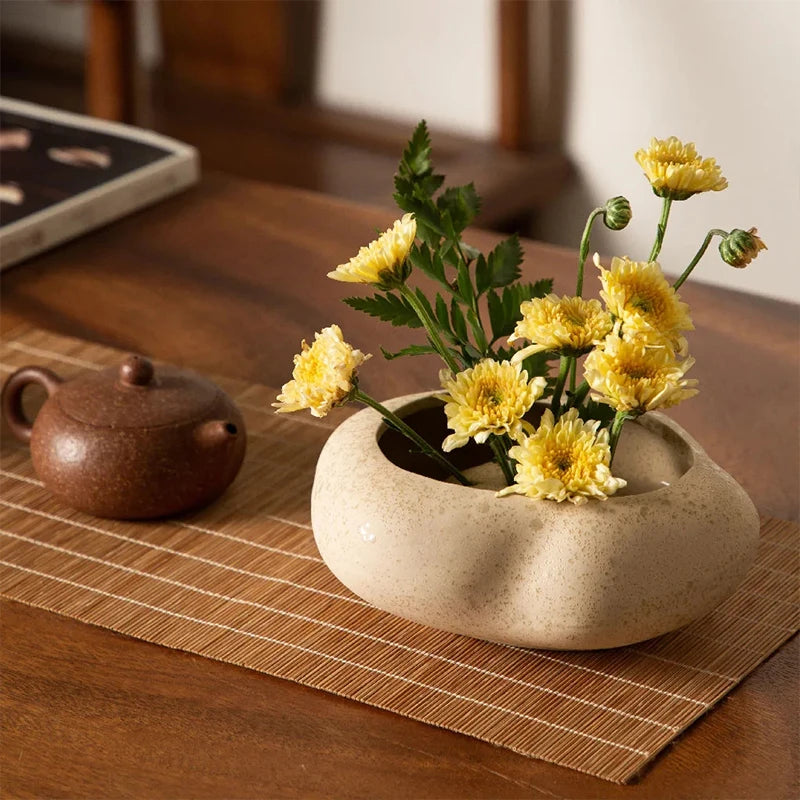 Japanese Style Ikebana Vase Ceramic Lotus Seedpod Zen Tea Table Desktop Flower Arrangement Utensils Ceramic Stone Sand Decor