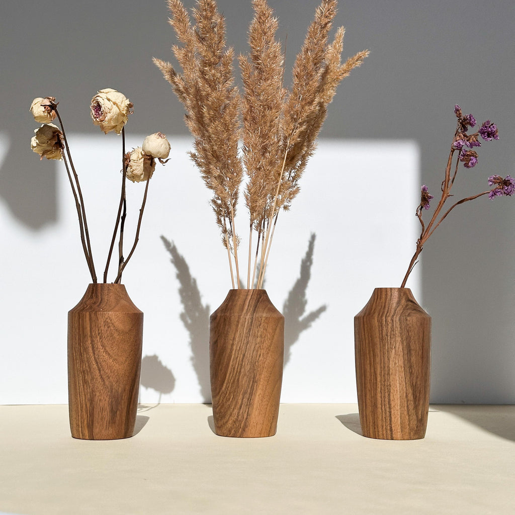 Handcrafted Walnut Wood Vase: Natural Home Decor for Dried Flowers
